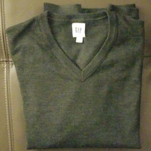 GAP pullover